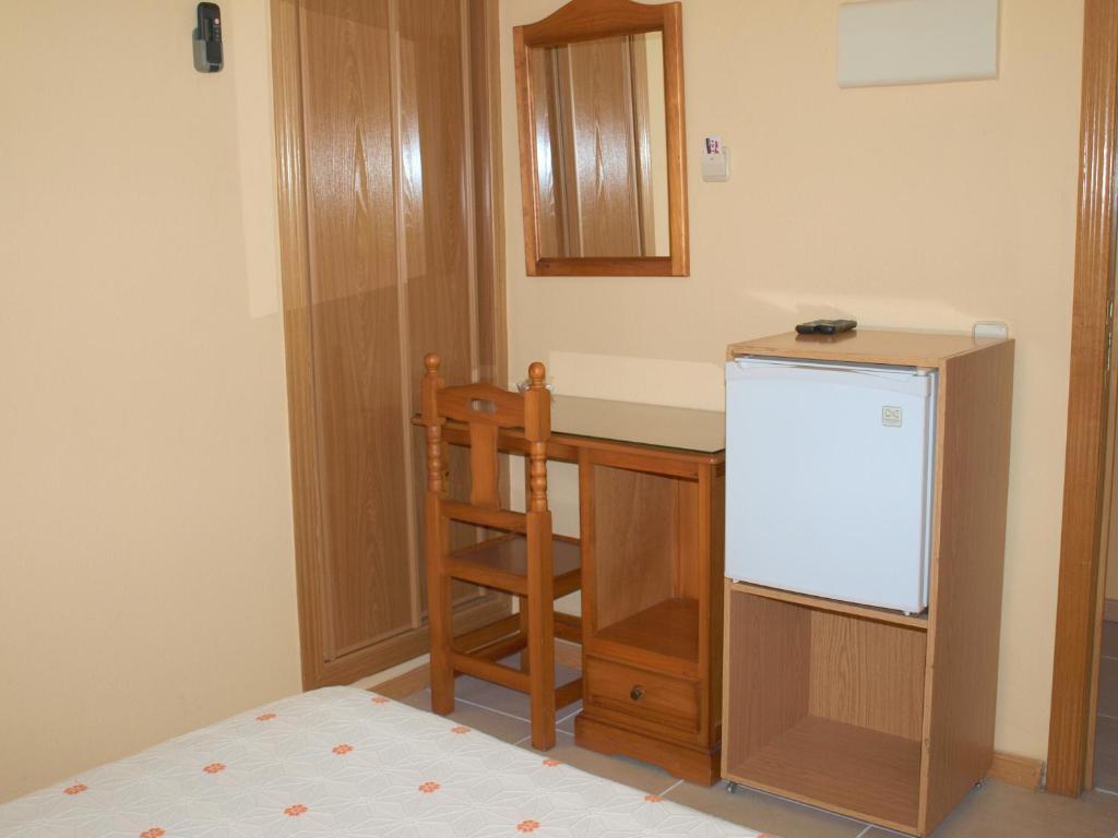 Hostal El Parque San Martín de la Vega Eksteriør billede