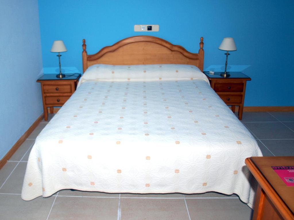 Hostal El Parque San Martín de la Vega Eksteriør billede