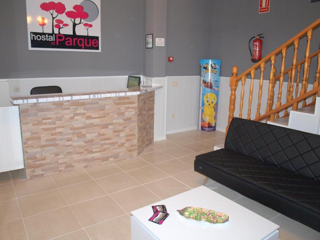 Hostal El Parque San Martín de la Vega Eksteriør billede